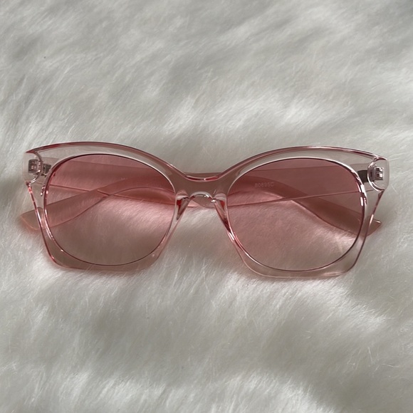 Pink Sunglasses - Picture 3 of 7